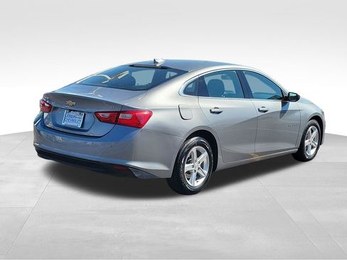Used 2024 Chevrolet Malibu LT FWD image 4
