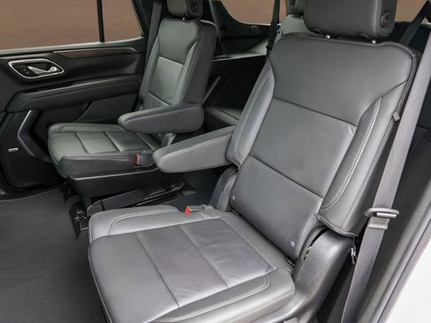 Used 2024 Chevrolet Tahoe LT AWD/4WD image 25