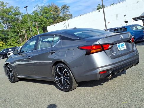 Used 2023 Nissan Altima 2.5 SR FWD image 4