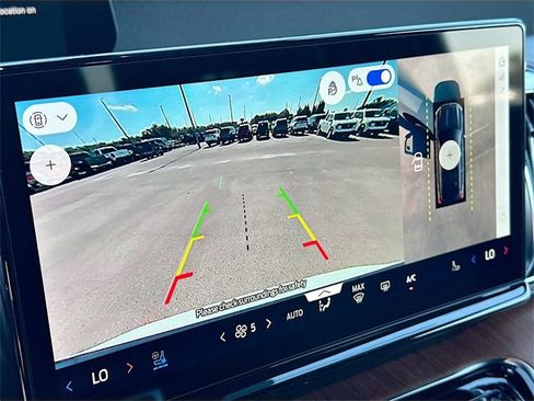 New 2025 Ford Expedition King Ranch image 9