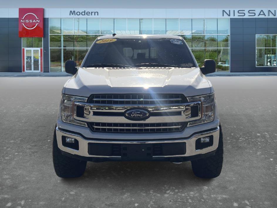 Used 2019 Ford F150 XLT w/ Equipment Group 302A Luxury AWD/4WD image 2