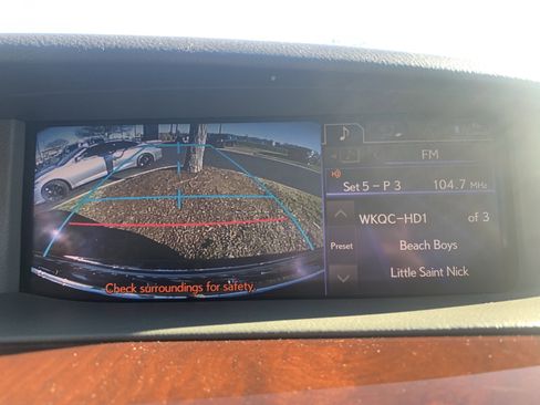 Used 2014 Lexus LS 460 image 25