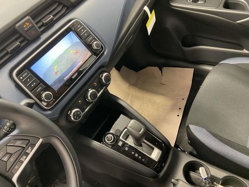 New 2025 Nissan Versa SV w/ Trunk Package image 14