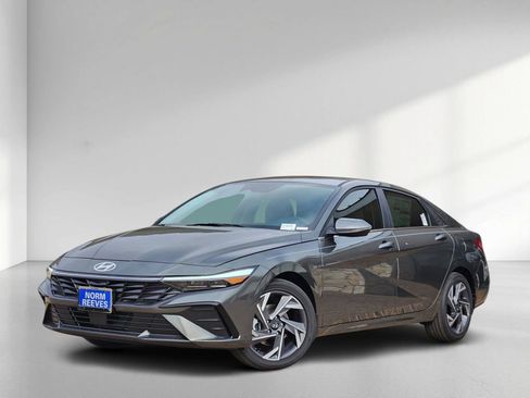 New 2026 Hyundai Elantra Limited FWD image 1