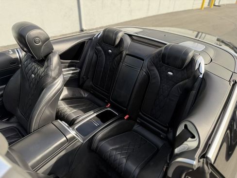 Used 2018 Mercedes-Benz S 560 Cabriolet image 23