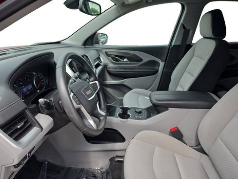 Used 2023 GMC Terrain SLE w/ Driver Convenience Package FWD image 12