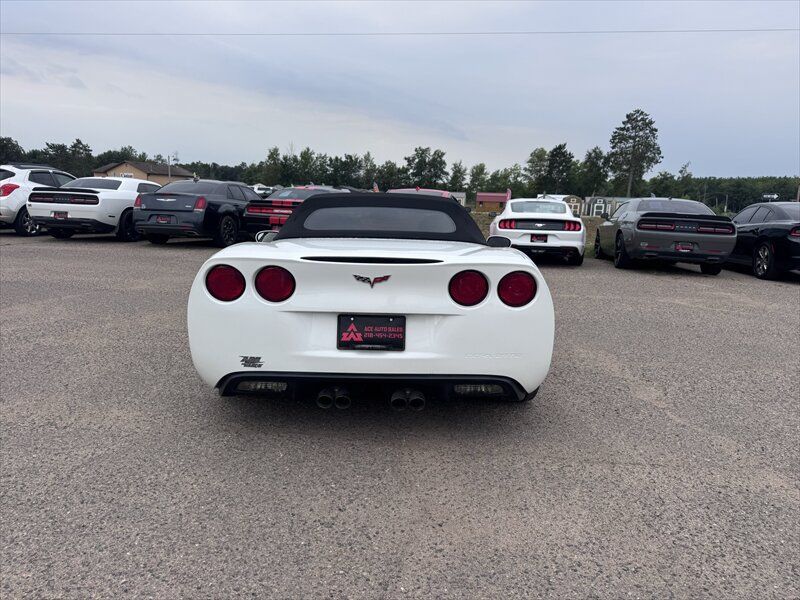 Used 2007 Chevrolet Corvette Convertible w/ Preferred Equipment Group RWD image 8