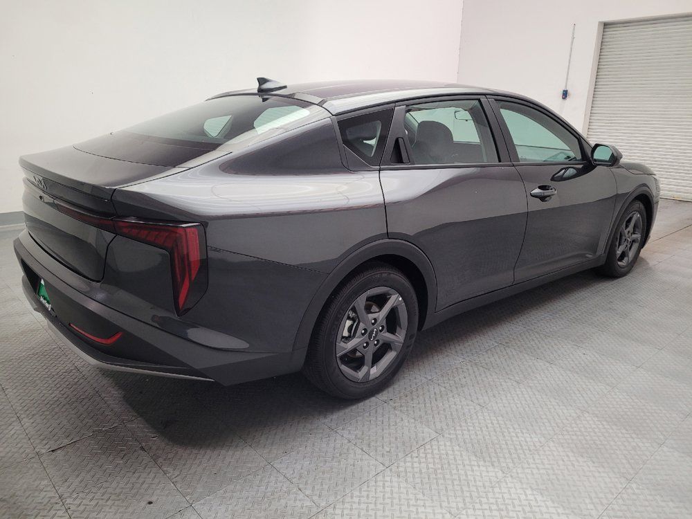 Used 2025 Kia K4 FWD image 9