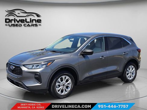 Used 2023 Ford Escape Active AWD/4WD image 12