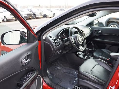 Certified 2019 Jeep Compass Limited image 14