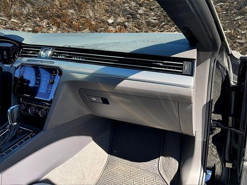 Used 2019 Volkswagen Arteon SEL image 16