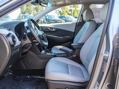 Used 2019 Hyundai Kona Ultimate image 17