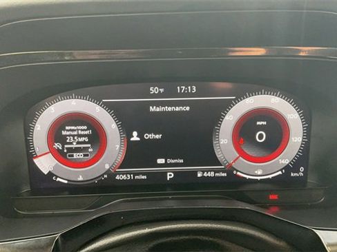 Used 2023 Nissan Pathfinder Platinum image 18