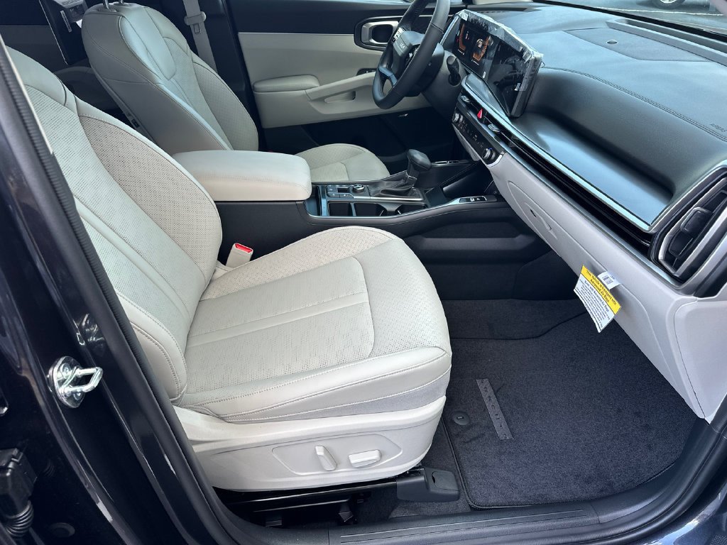 New 2026 Kia Sorento EX w/ EX Premium Package FWD image 13