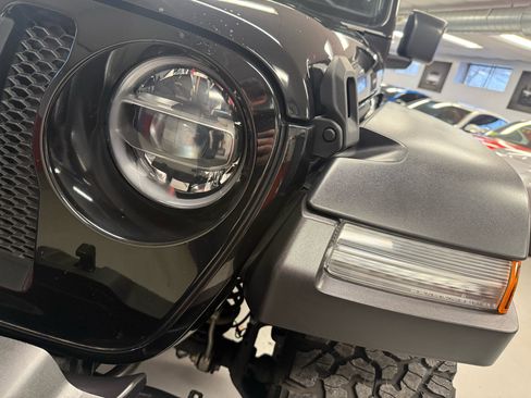 Used 2022 Jeep Wrangler Unlimited Sport image 20