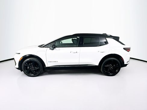 Used 2024 Chevrolet Equinox EV RS FWD image 4