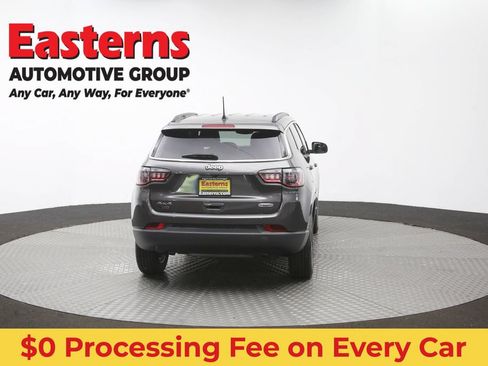 Used 2024 Jeep Compass Latitude AWD/4WD image 33
