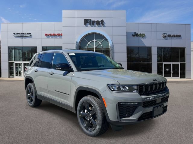 New 2027 Jeep Grand Cherokee Limited AWD/4WD image 1