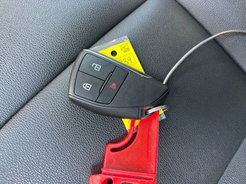 Certified 2024 GMC Sierra 2500 Pro image 31