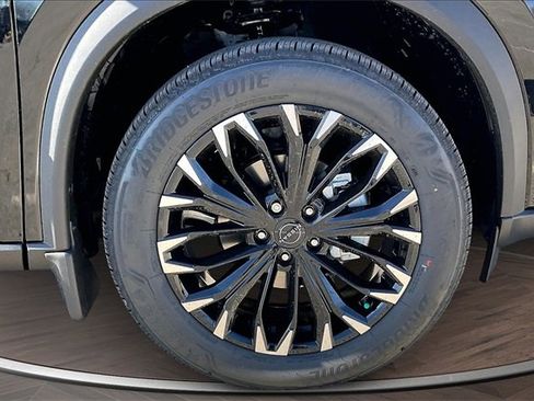 New 2026 Nissan Rogue SV image 12