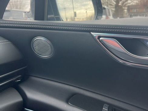 Used 2025 Genesis GV80 2.5T Standard image 24