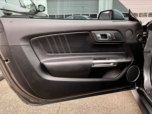 Used 2023 Ford Mustang GT Premium image 23