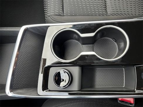 New 2026 Chevrolet Equinox LT image 23