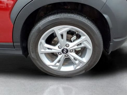 Certified 2023 Hyundai Kona SEL FWD image 10