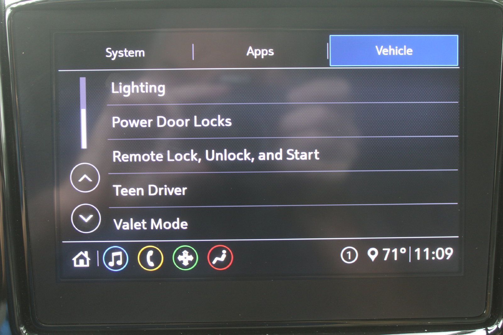 Used 2020 Chevrolet Traverse LT FWD image 54