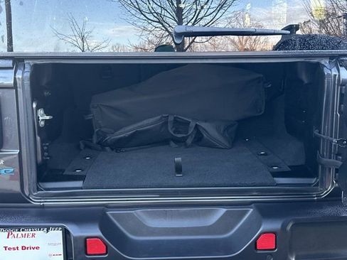 Certified 2025 Jeep Wrangler Unlimited Rubicon 4xe w/ Safety Group image 20