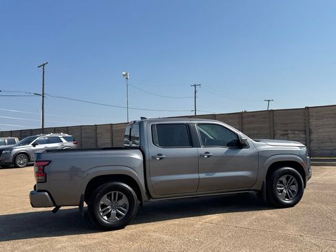 Certified 2025 Nissan Frontier SV w/ Tow Package RWD image 25