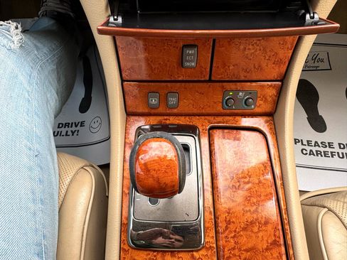 Used 2005 Lexus LS 430 image 17