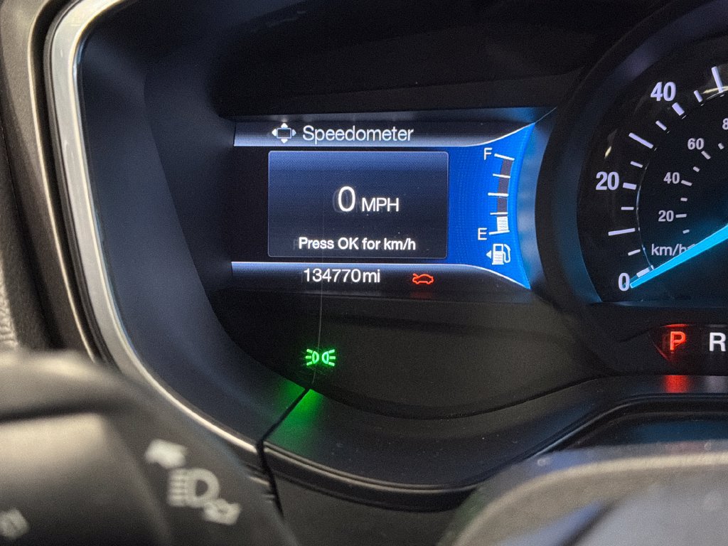 Used 2019 Ford Fusion SE FWD image 24