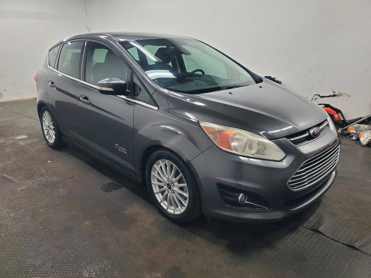 Used 2015 Ford C-MAX Energi SEL w/ Equipment Group 301A FWD image 3