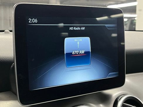 Used 2018 Mercedes-Benz GLA 250 image 23