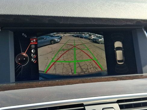 Used 2017 BMW 535i Gran Turismo image 20