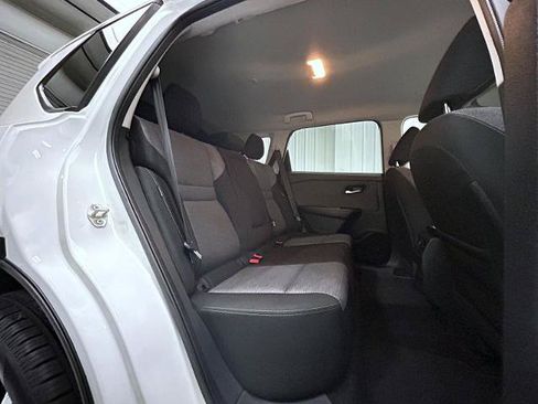 Certified 2023 Nissan Rogue SV AWD/4WD image 18