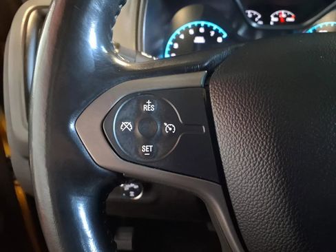 Used 2018 Chevrolet Colorado Z71 image 24