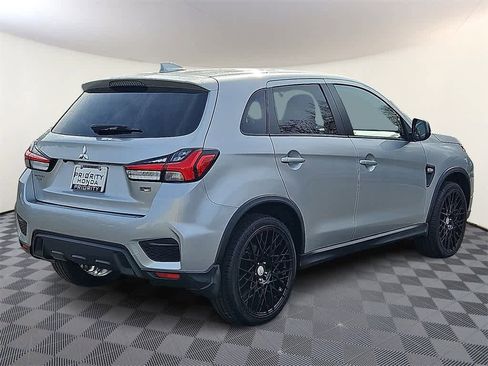 Used 2021 Mitsubishi Outlander Sport LE image 4