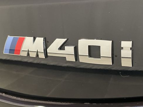 Used 2023 BMW X4 M40i w/ Premium Package image 27