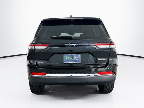 Used 2023 Jeep Grand Cherokee 4WD 4xe w/ Luxury Tech Group II image 7