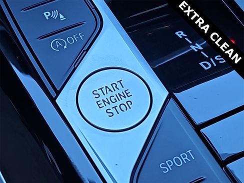 Used 2024 BMW M240i Coupe image 23