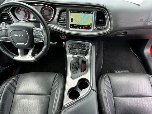 Used 2022 Dodge Challenger SRT Hellcat w/ Plus Package RWD image 12