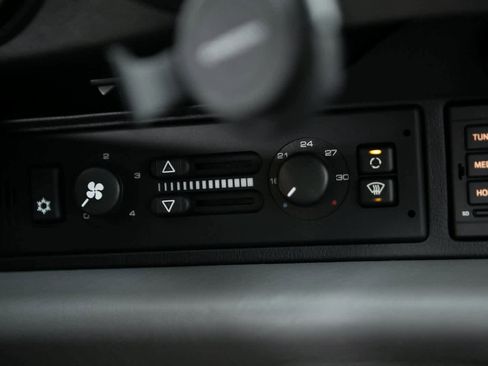 Used 1992 Porsche 911 Turbo image 23