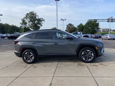 Used 2025 Hyundai Tucson SEL FWD image 13