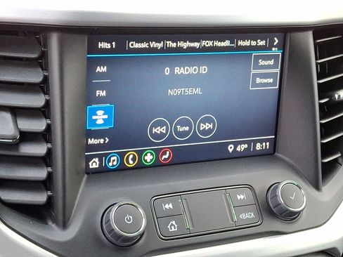 Certified 2023 GMC Acadia SLE w/ Driver Convenience Package image 23