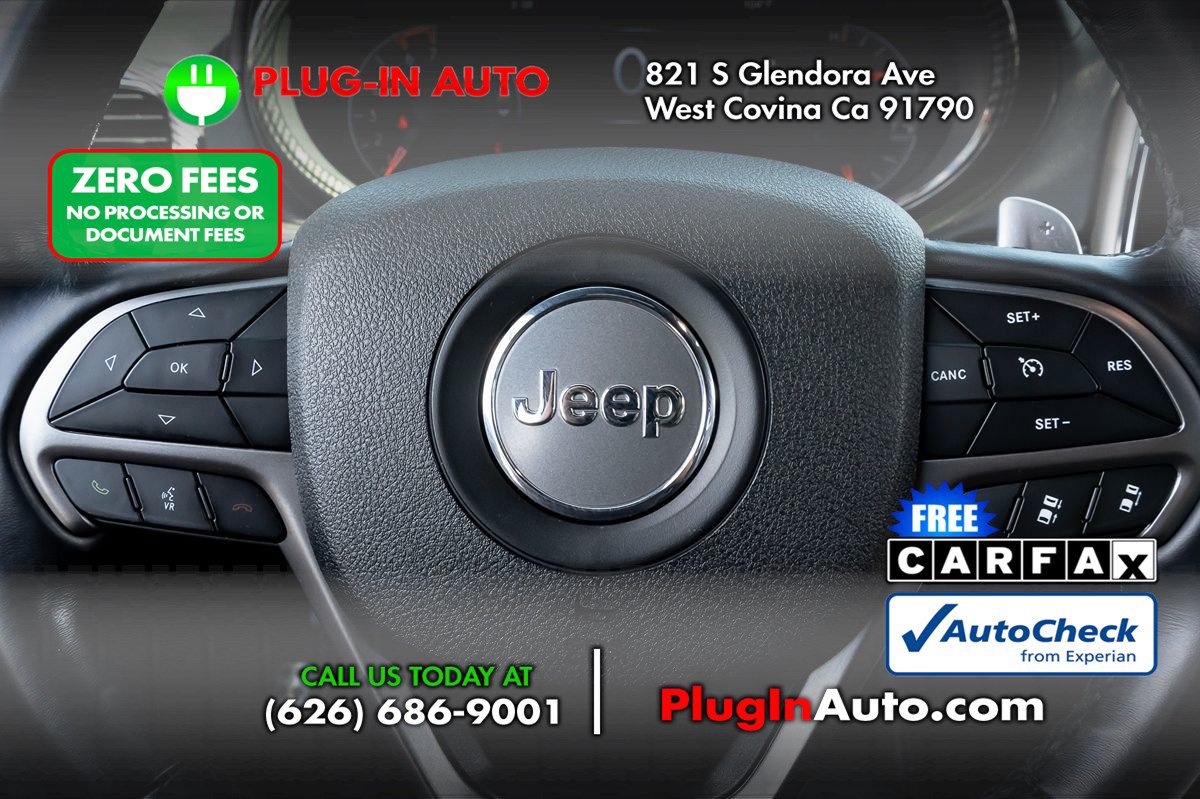 Used 2015 Jeep Grand Cherokee Summit w/ Platinum Series Group AWD/4WD image 20