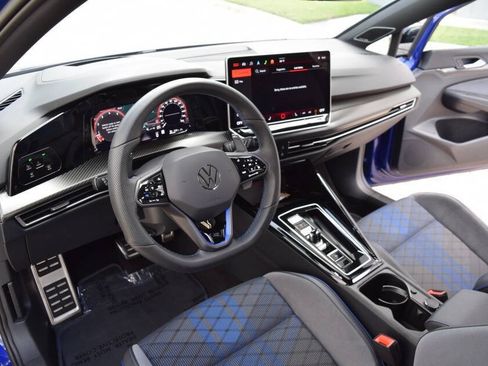 Used 2025 Volkswagen Golf R Black Edition AWD/4WD image 43