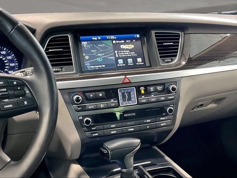 Used 2020 Genesis G80 3.8 AWD/4WD image 10