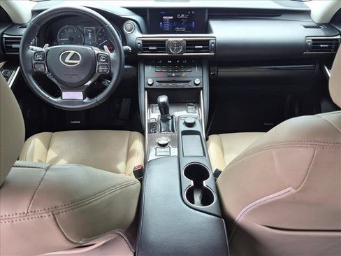 Used 2018 Lexus IS 300 AWD w/ Comfort Package image 16